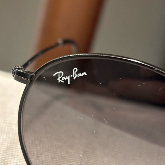 Ray-Ban Classic Black Round Sunglasses RB3447-N